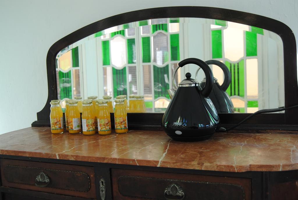 Cal Comabella Bed & Breakfast Balaguer Exterior photo