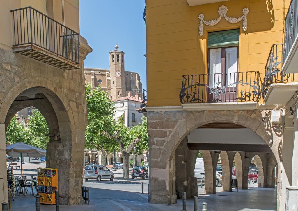 Cal Comabella Bed & Breakfast Balaguer Exterior photo